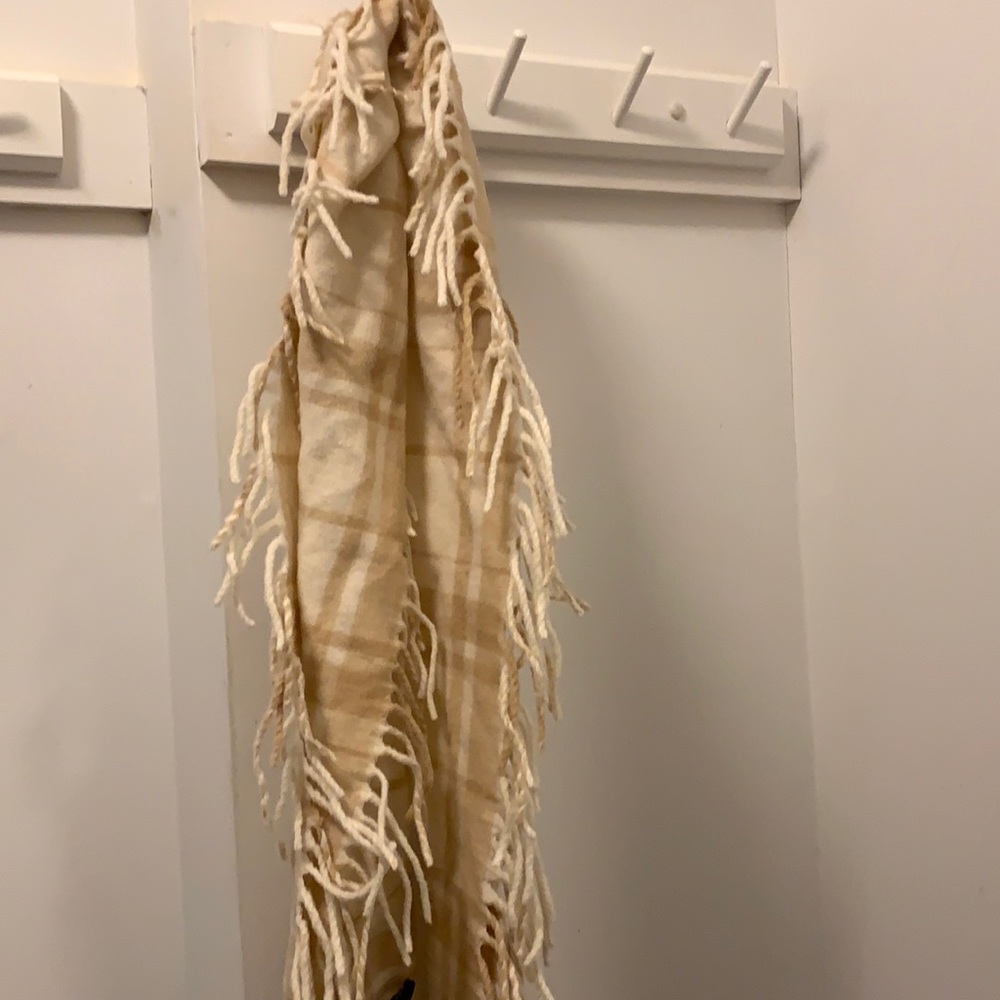 Cream Banana Republic Scarf